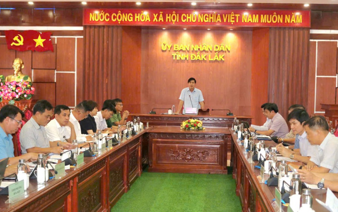 toan-canh-cuoc-hop1-1780043830.jpg