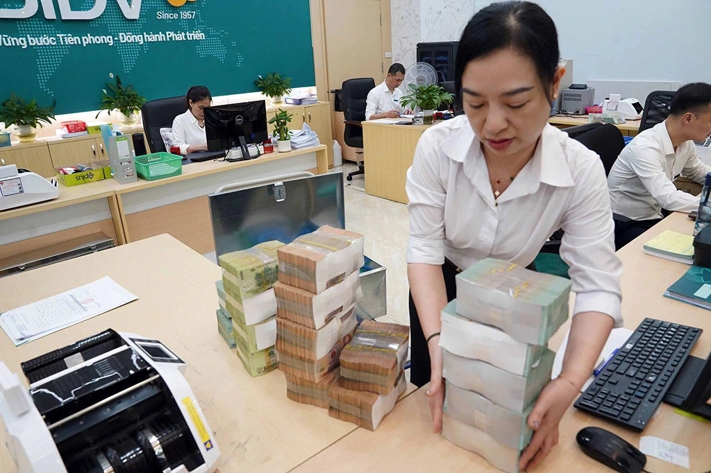 lai-suat-ngan-hang-1774885511.webp