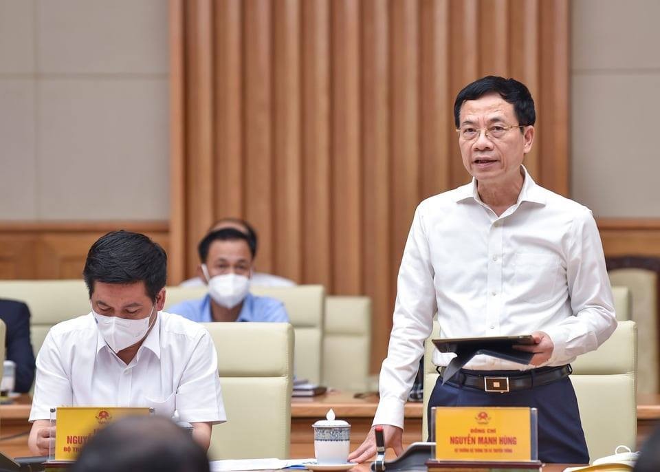 bo-truong-nguyen-manh-hung-noi-ve-chuyen-doi-so-doanh-nghiep-thoi-covid-1634652688.jpg