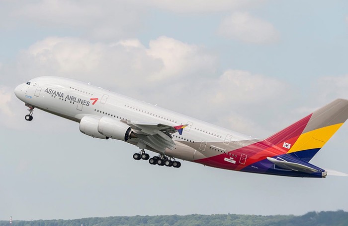 asiana-airplines-1636369931.jpg