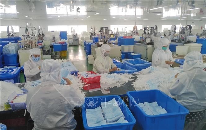 vna-potal-tien-giang-doanh-nghiep-fdi-mo-rong-san-xuat-104228462-stand-20211022113316-1641354099.jpeg