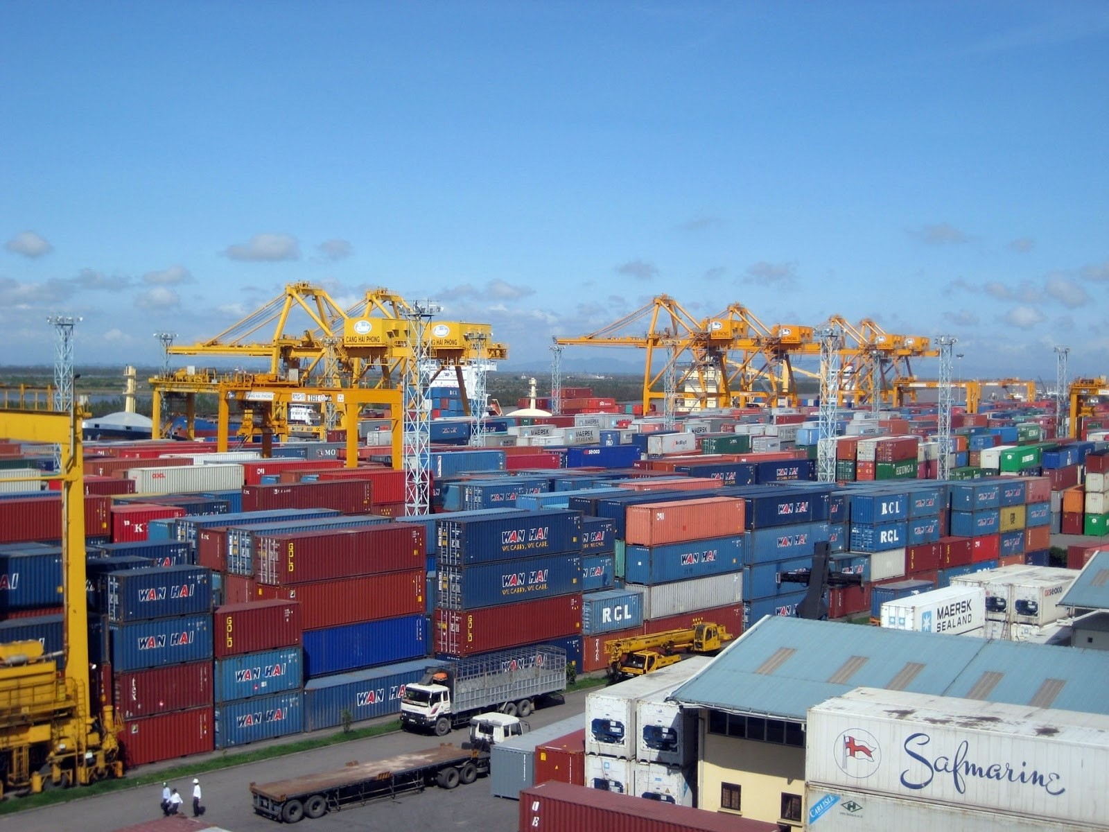 containertondong-1554000331-width1600height1200-1645443157.jpeg