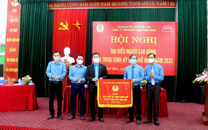 dam-ninh-binh5-1647145561.jpg