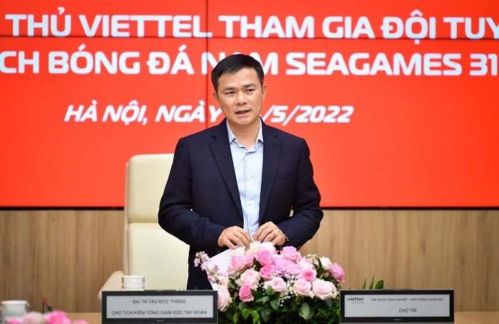 chu-tich-kiem-tong-giam-doc-viettel-1653442065.jpg