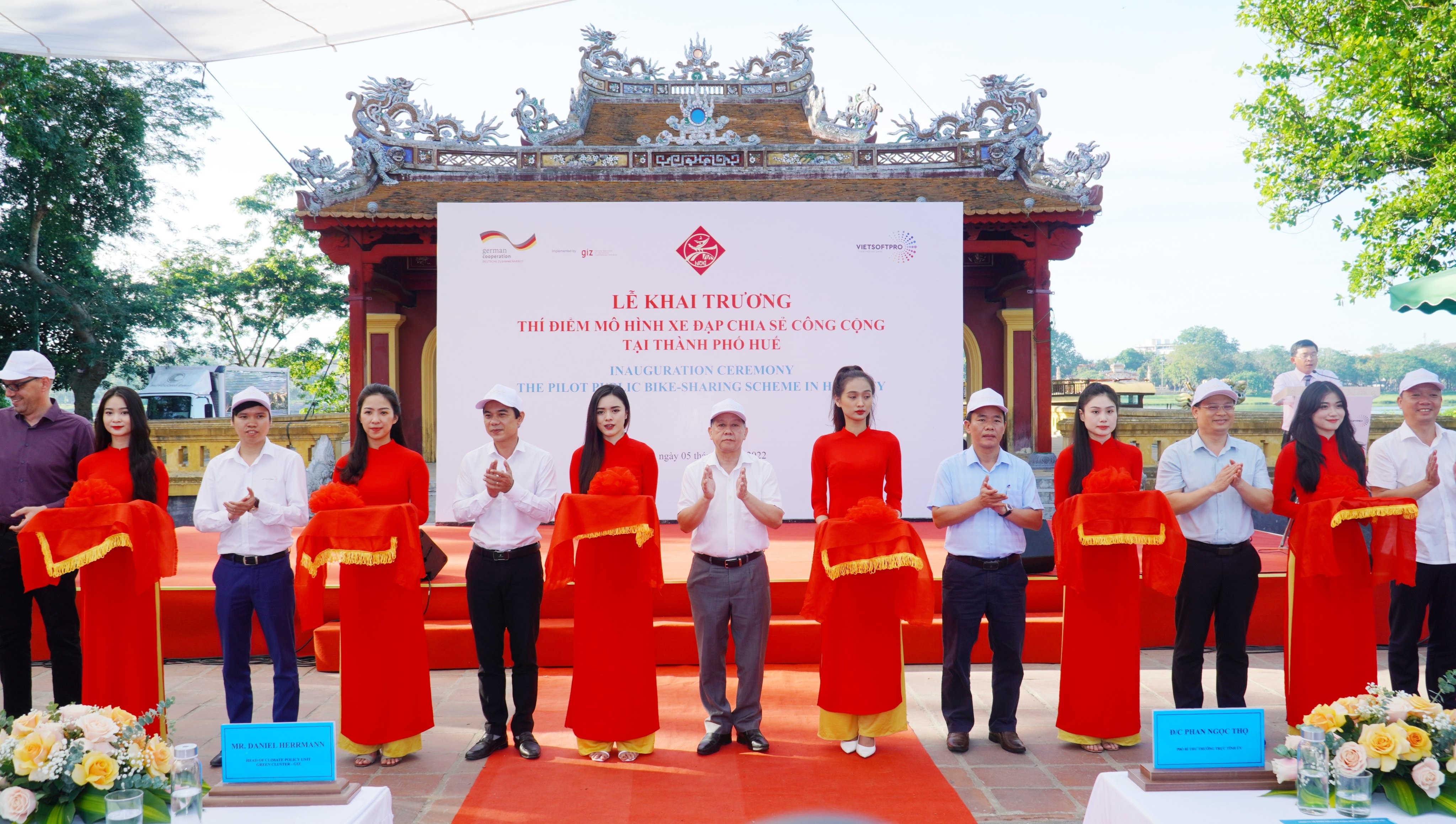 khai-truong-1654396486.jpg
