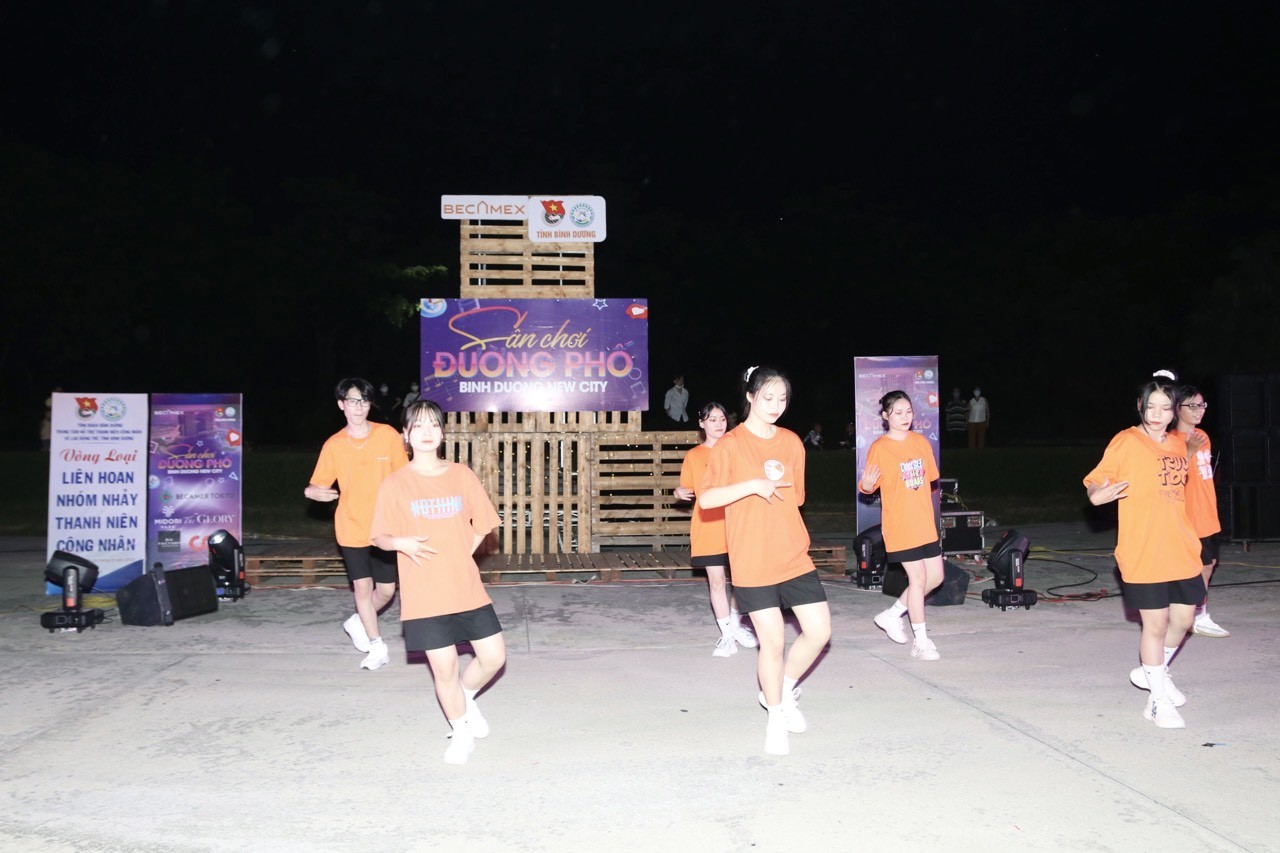 san-choi-duong-pho-3-1654995180.jpg
