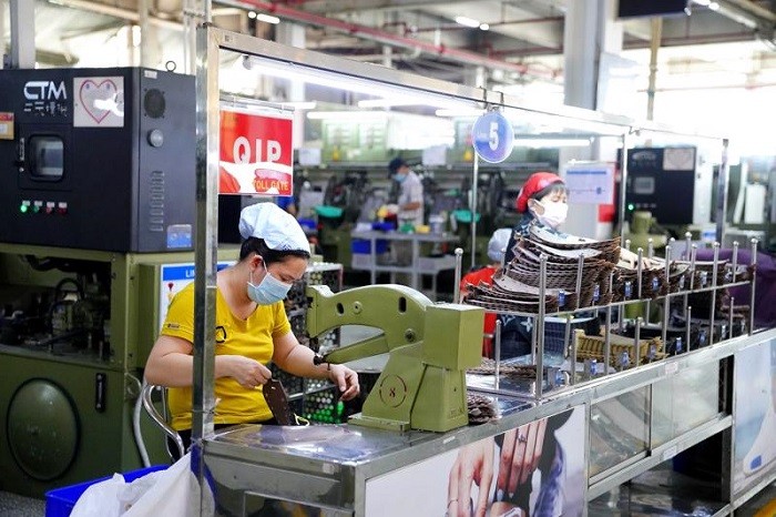 lanh-dao-tp-hcm-lang-nghe-chuyen-gia-hien-ke-phuc-hoi-kinh-te-1-1657069852.jpg