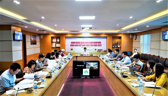 nong-dan-viet-nam-xuat-sac-2022-2-1657782095259343639098-1657941306.jpg