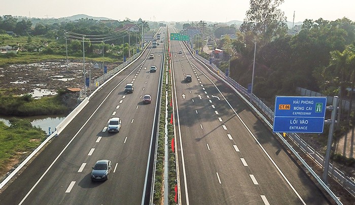 cao-toc-van-on-mong-cai-1664766380.jpg