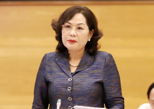 ba-nguyen-thi-hong-pho-thong-doc-ngan-hang-nn-1665396244.jpg
