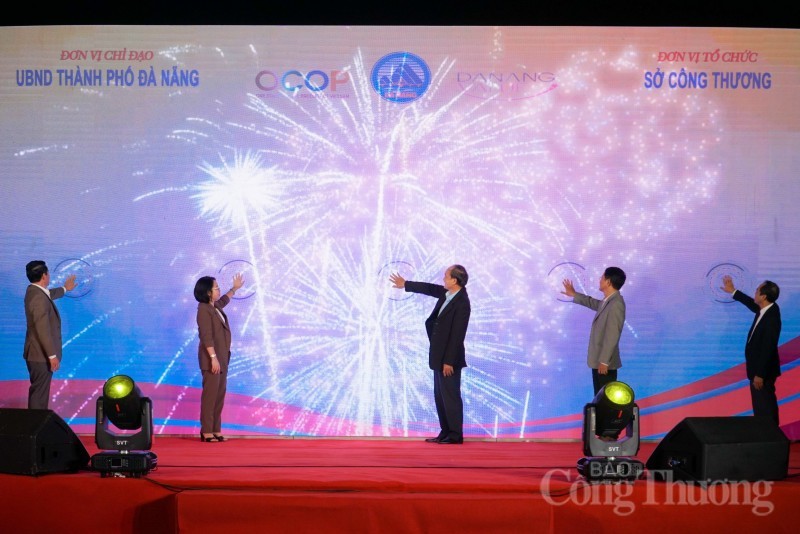 da-nang-khai-mac-chuong-trinh-quang-ba-san-pham-ocop-san-pham-dac-trung-1671859989.jpg