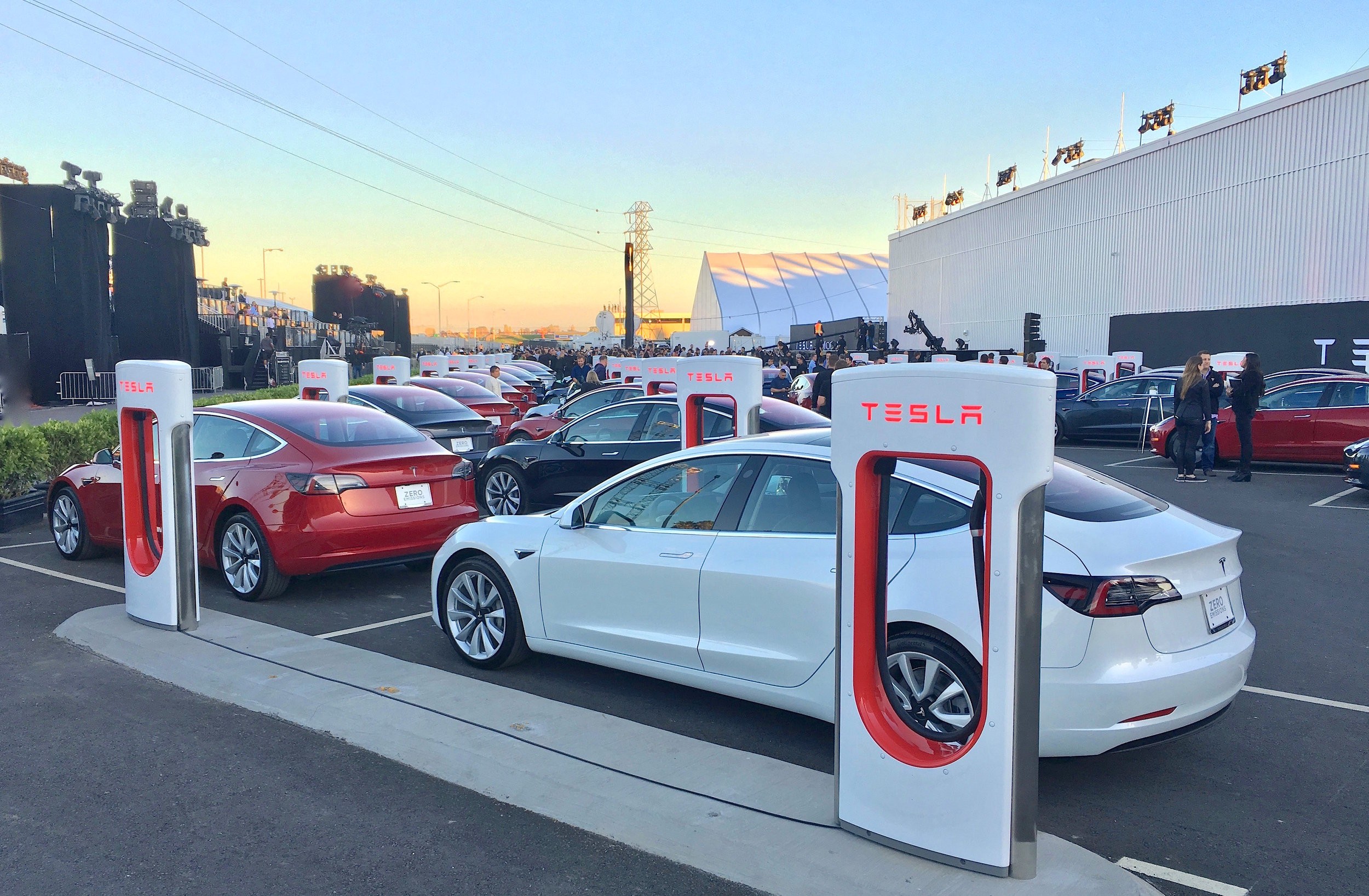 tesla-1673755767.jpeg