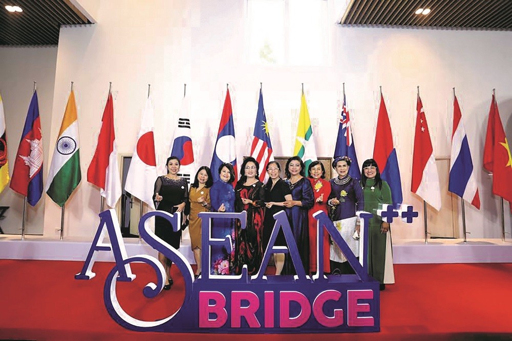 asean-1674431841.jpg