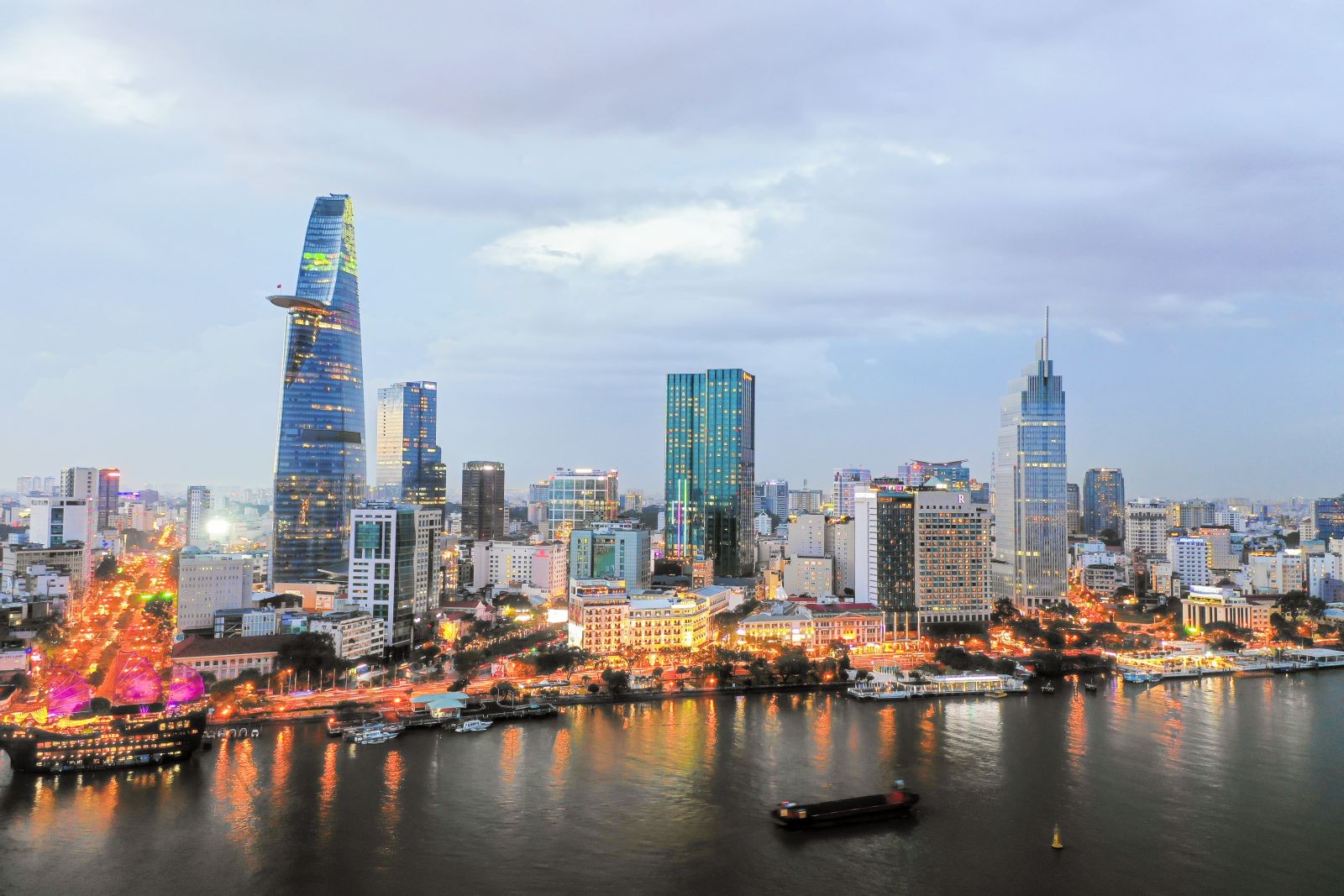 ho-chi-minh-city-14-1676386650.jpg