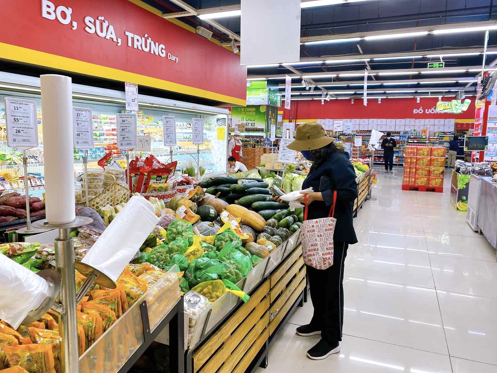 winmart-dam-bao-nguon-cung-hang-hoa-thuc-pham-sau-dip-tet-nguyen-dan-1676345699.JPG
