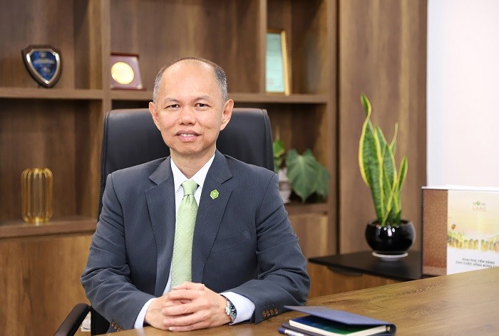 tan-tong-giam-doc-novaland-1679106955.jpg