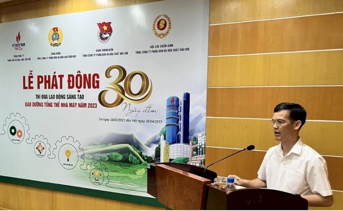 ong-dao-van-ngoc-1680261239.jpg