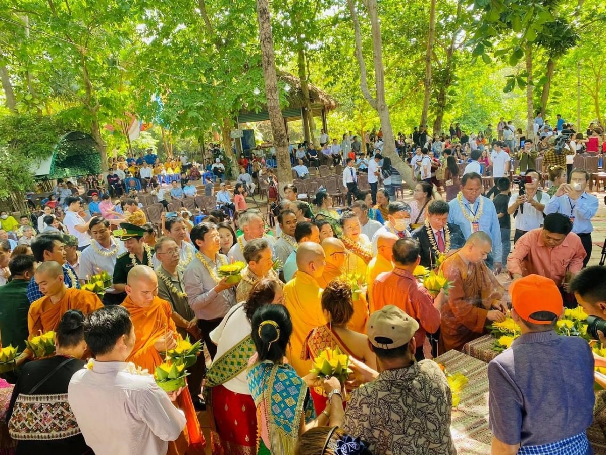 le-hoi-bunpimay-1681012065.jpg