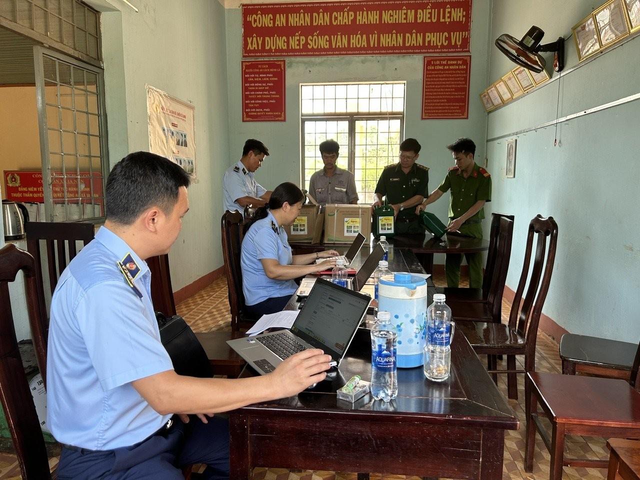 thuoc-bao-ve-thuc-vat-1681111218.jpg