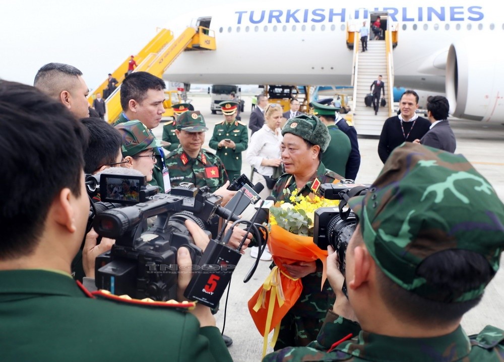ky-2-cac-nha-bao-1-anh-dai-dien-1681315804.jpg