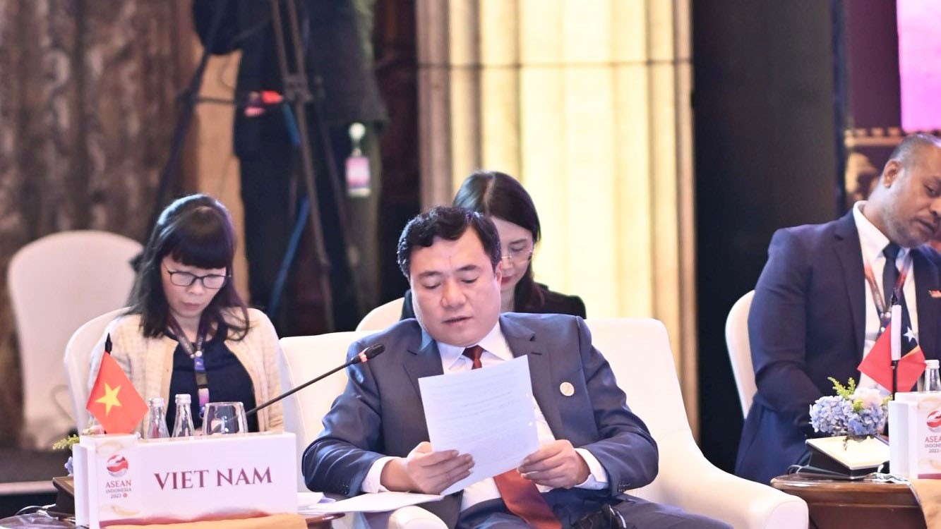 nguyen-sinh-nhat-tan-1683474167.jpg
