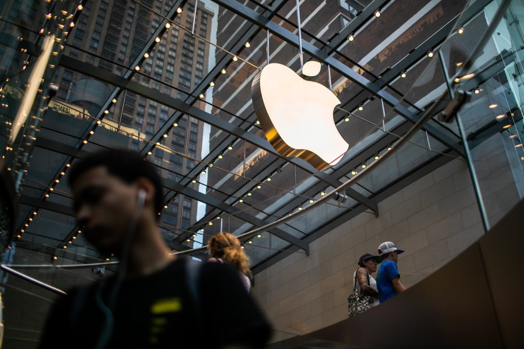 apple-1685268259.jpg