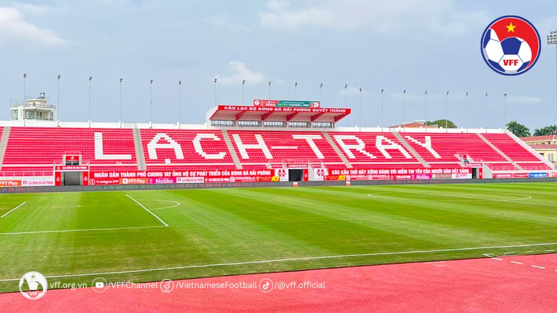 lach-tray-1-1685726891.jpg