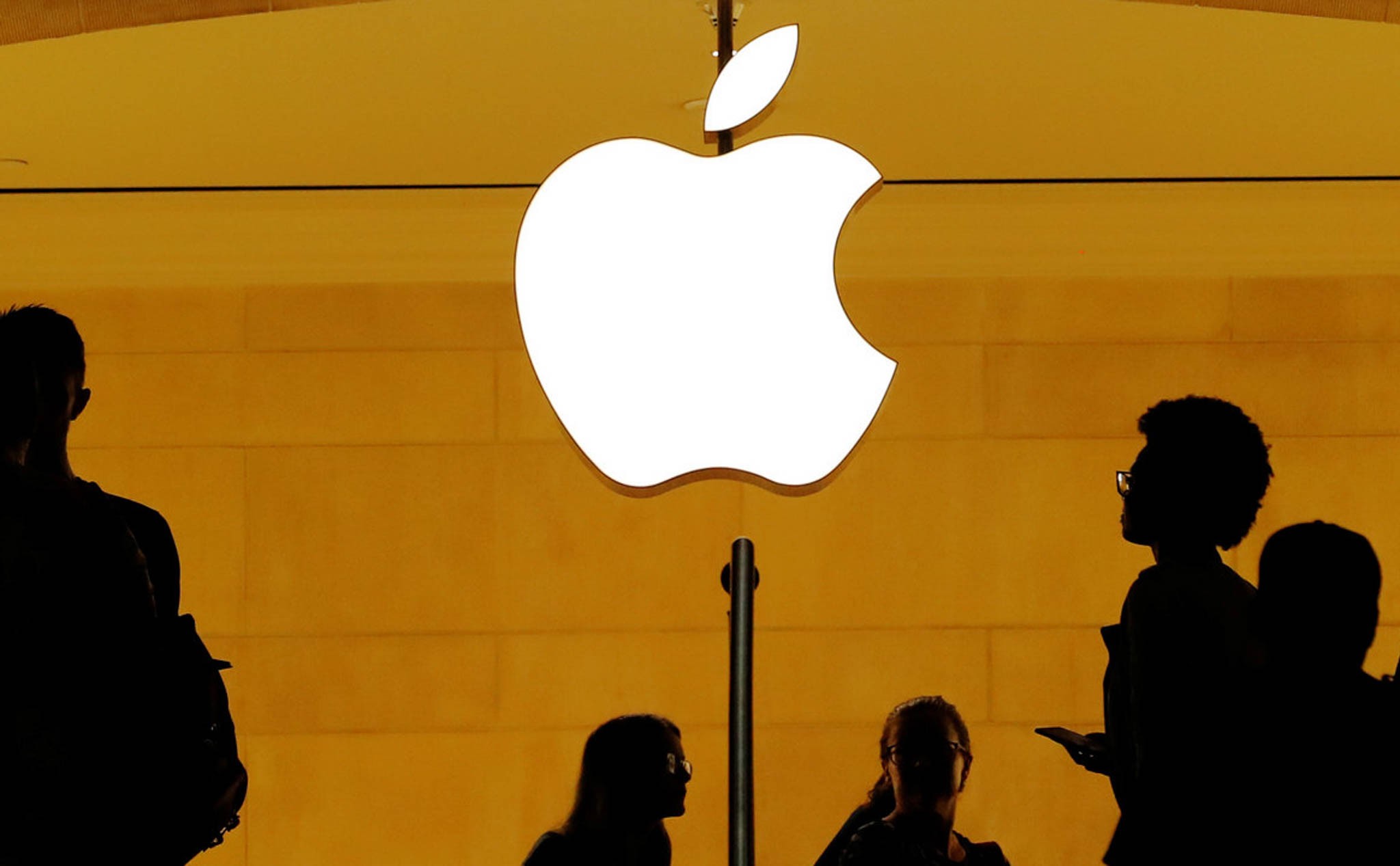 4627976-cover-apple-amazon-1-1688062077.jpg