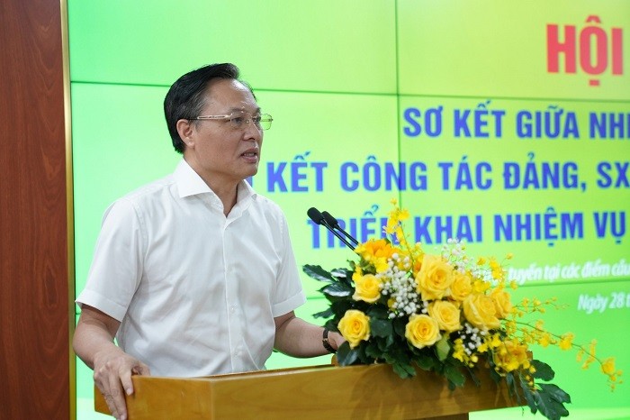 ong-bui-minh-tien-1688098040.jpg