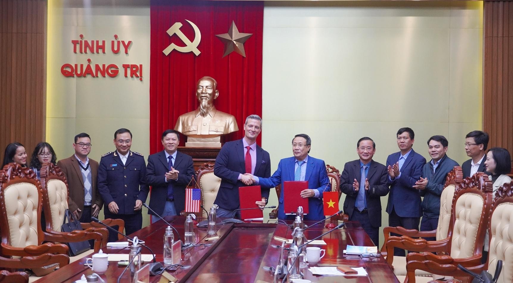 chup-anh-luu-niem-1688658208.jpg