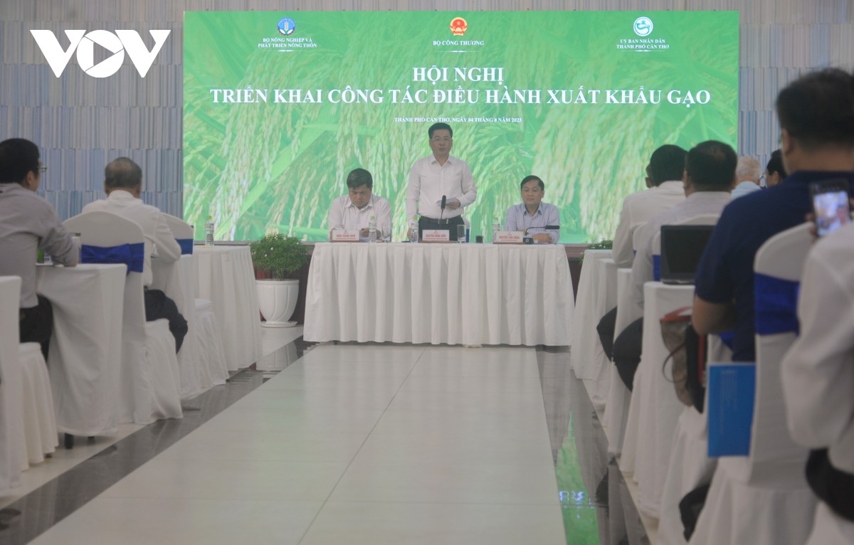 hoi-nghi-1691119175.jpg