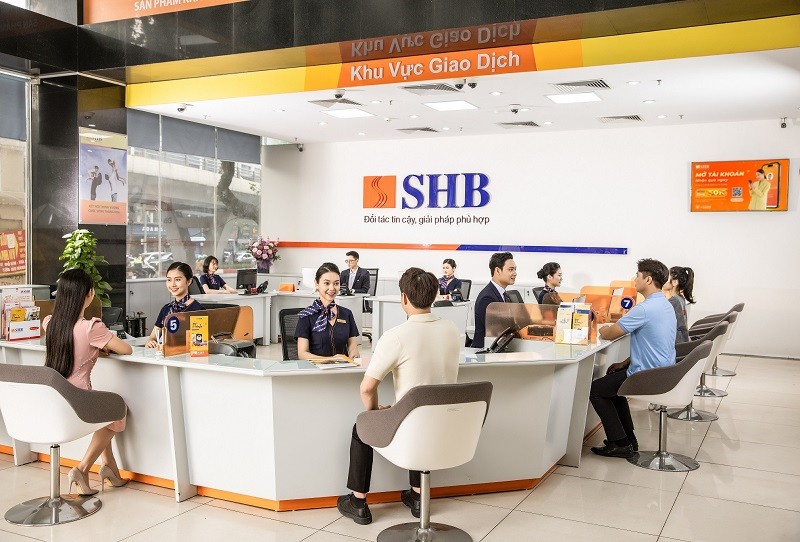 giao-dich-tai-shb-1693907440.jpg