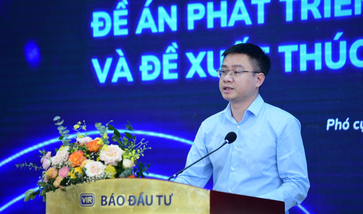 ong-trung-1695700687.jpg
