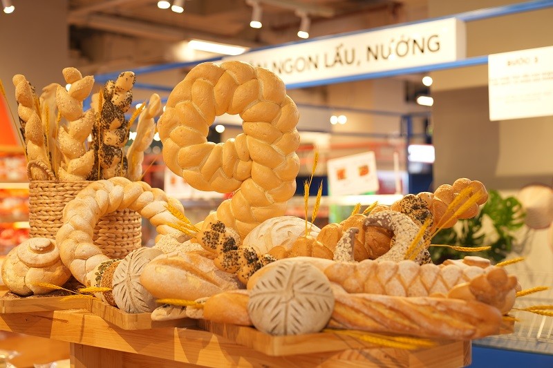 hang-hoa-da-dang-1699253699.jpg