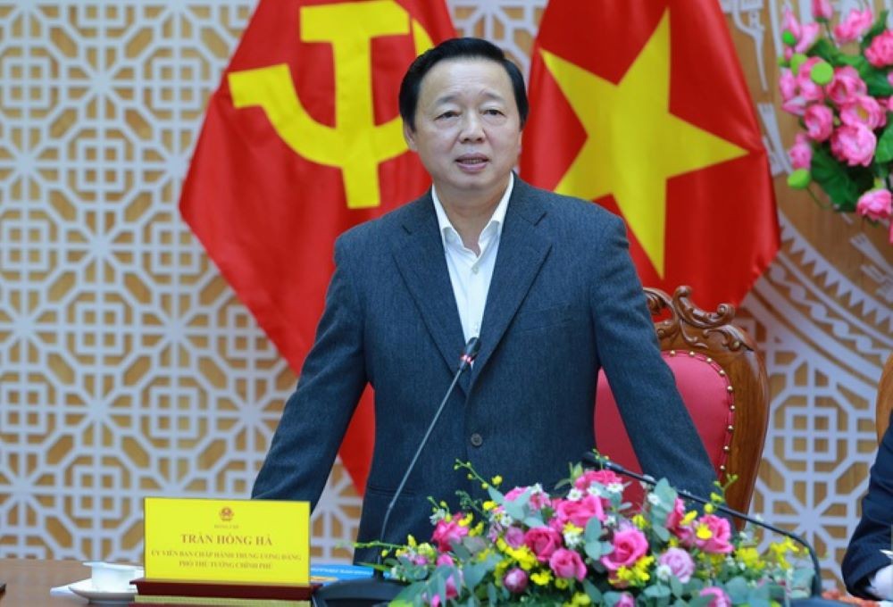 tt1-1700623973.jpg
