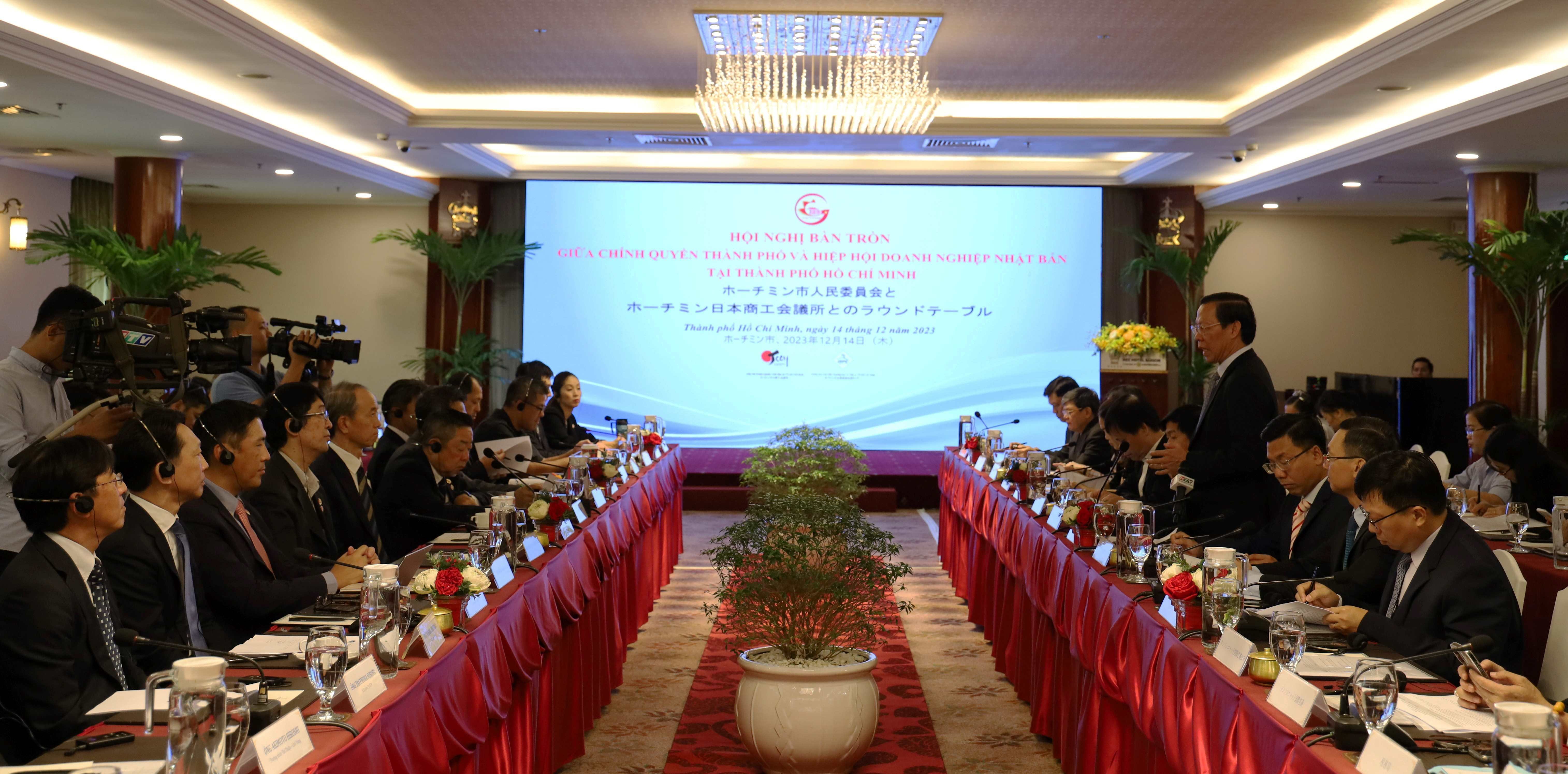 1-1702617532.jpg