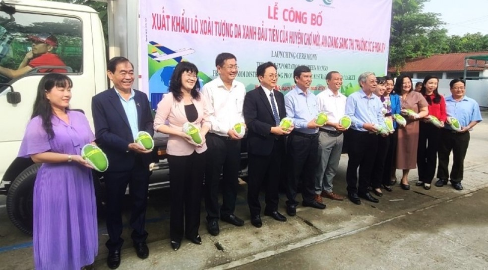 xuat-khau-xoai-da-xanh-01-1704503279.jpg