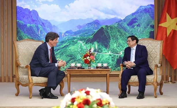 hop-tac-my-viet-nam-02-1706240661.jpg