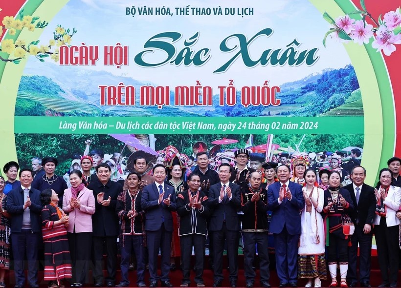 sac-xuan-tren-moi-mien-to-quoc-01-1708825837.jpg