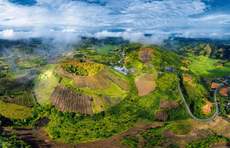 dak-nong-chu-truong-khai-thac-co-hieu-qua-nguon-tai-nguyen-du-lich-theo-huong-ben-vung-1710494451.png