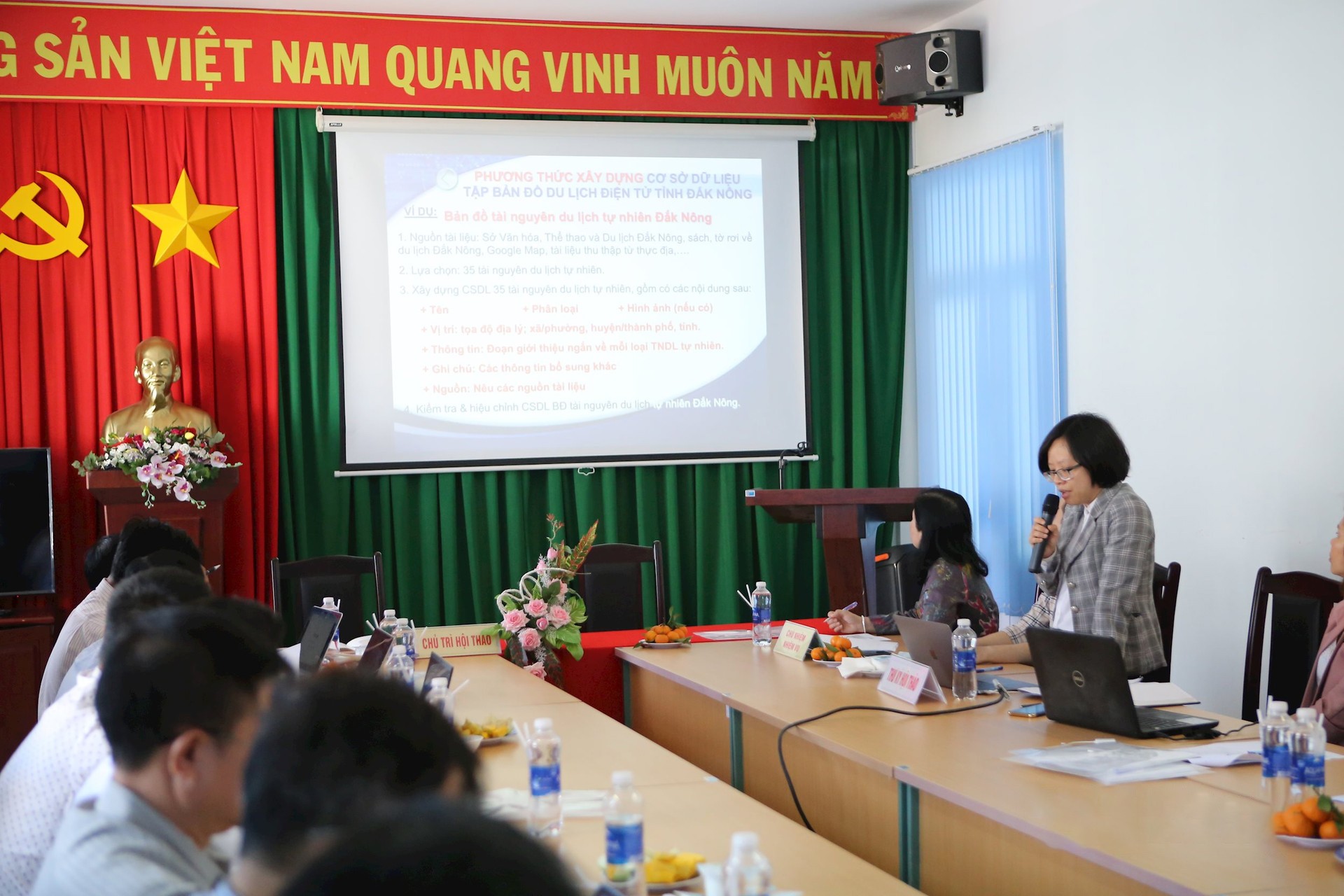 ths-dao-thi-luu-vien-dia-ly-vien-han-lam-kh-cn-viet-nam-phat-bieu-tai-hoi-thao-1710494425.jpg