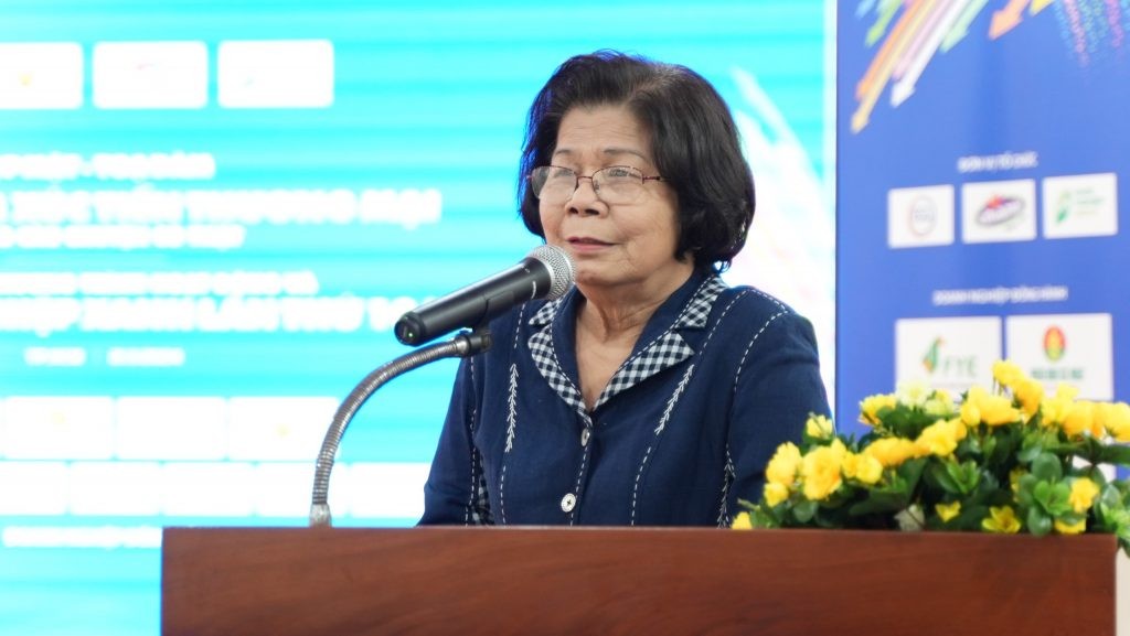 ba-vu-kim-hanh-1711077327.jpg