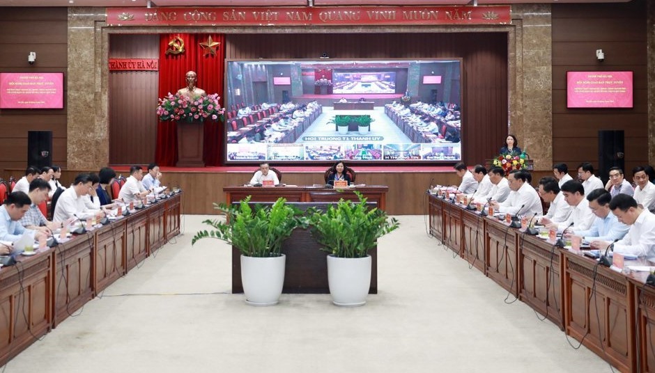 ky-niem-giai-phong-thu-do-01-1711443725.jpg