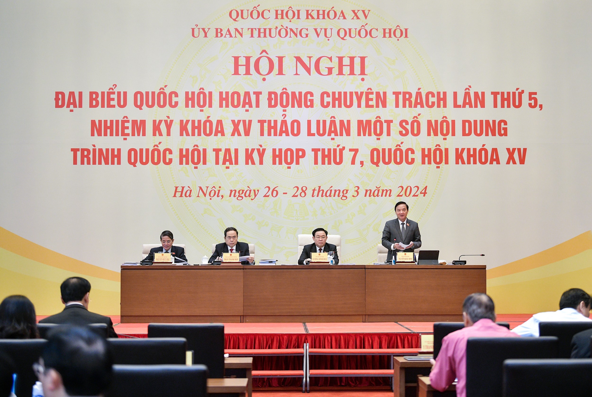 cam-lai-xe-co-nong-do-con-02-1711526421.jpg