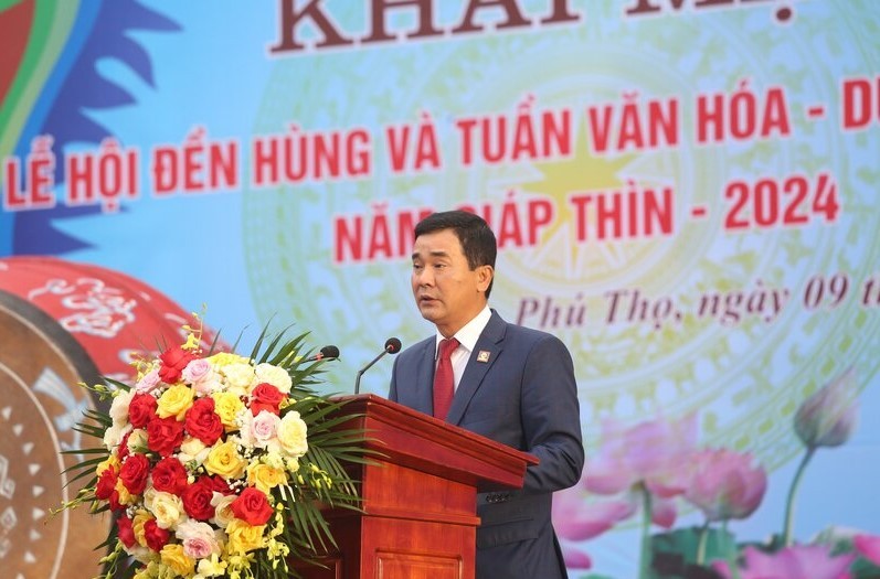 khai-hoi-den-hung-01-1712648042.jpg