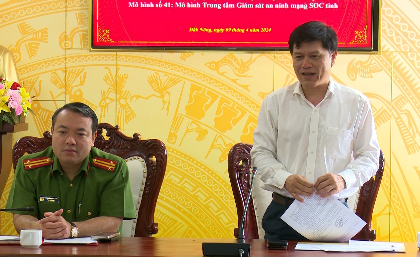 ong-tran-van-thuong-giam-doc-so-tt-tt-dak-nong-phat-bieu-tai-le-ra-mat-3-mo-hinh-1712745718.jpg