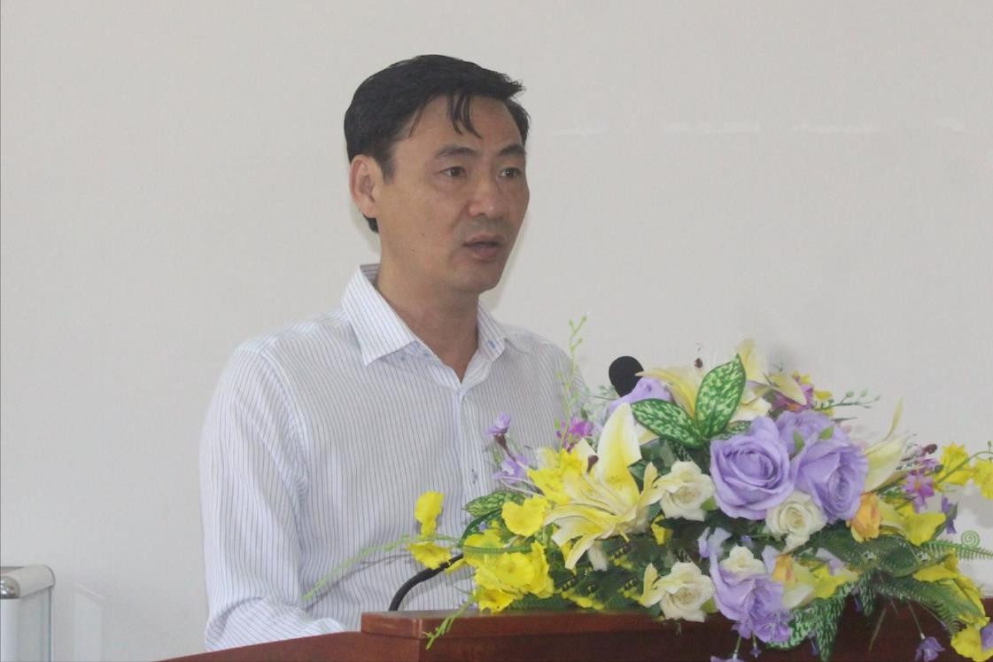 ong-vi-duc-thanh-pho-bi-thu-thuong-truc-thanh-uy-gia-nghia-phat-bieu-tai-hoi-nghi-giao-ban-hoi-nong-dan-dak-nong-dot-i-2024-1713218526.jpg