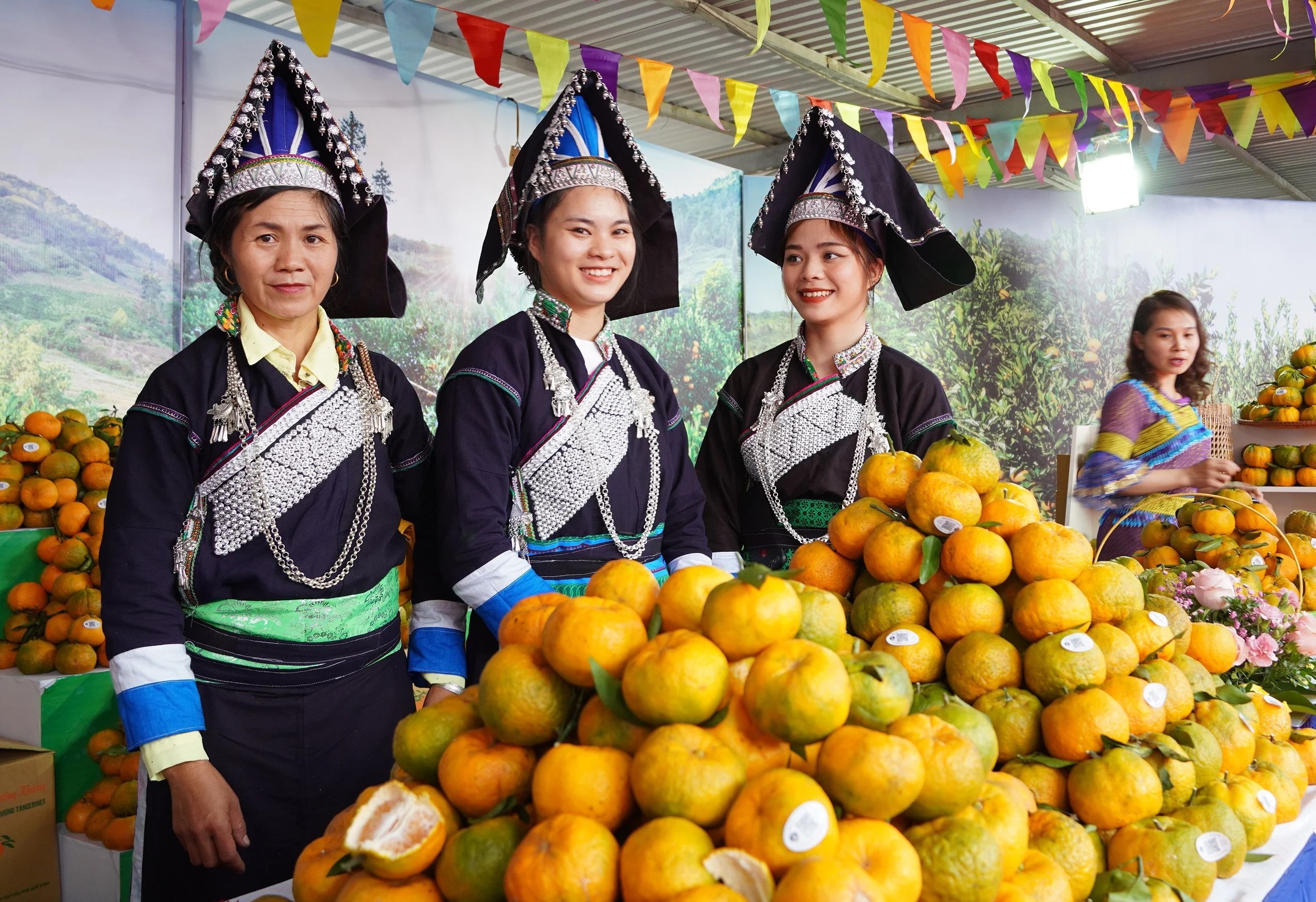 ket-noi-nong-san-mien-nui-04-1713494202.jpg