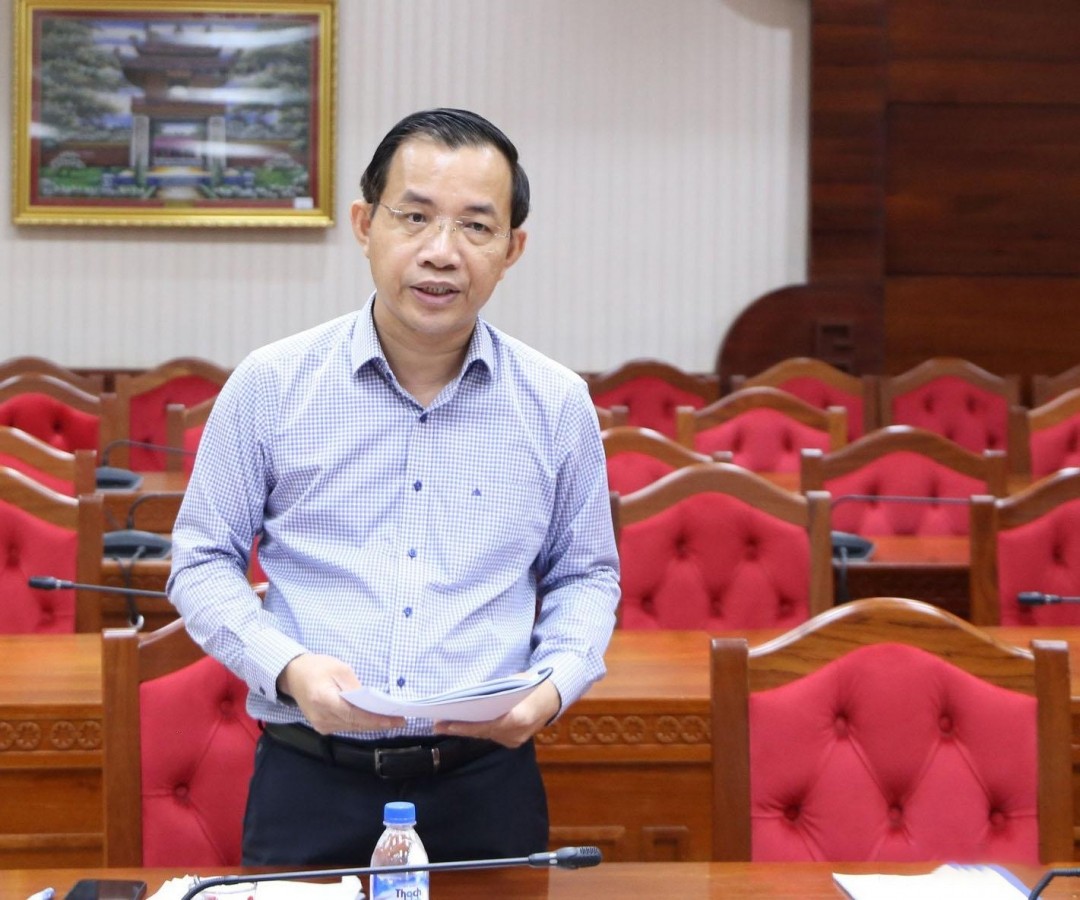ong-dao-thai-hoa-giam-doc-ngan-hang-chinh-sach-xa-hoi-chi-nhanh-dak-lak-bao-cao-ve-tinh-hinh-tin-dung-chinh-sach-xa-hoi-nhung-thang-dau-nam-2024-1713554764.jpg
