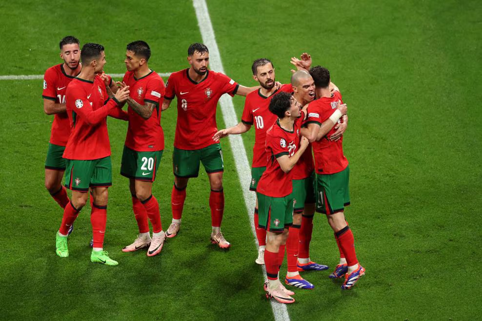 portugal-v-czechia-group-f-uefa-euro-2024-1-1718756102.jpg